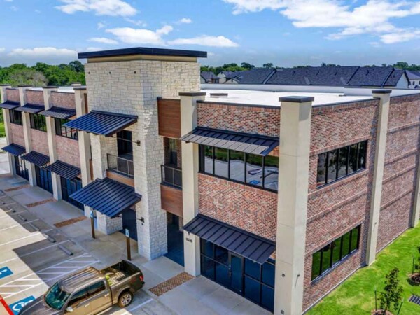 1535-Cullen-Pky-Pearland-TX-Building-Photo-6-Large